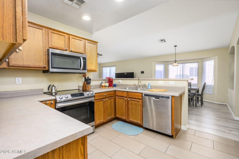 11-web-or-mls-160th-19