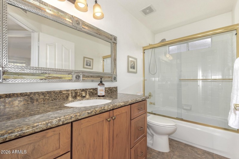 A34FF6E9-5C19-47AB-8391-E514AC6589D3