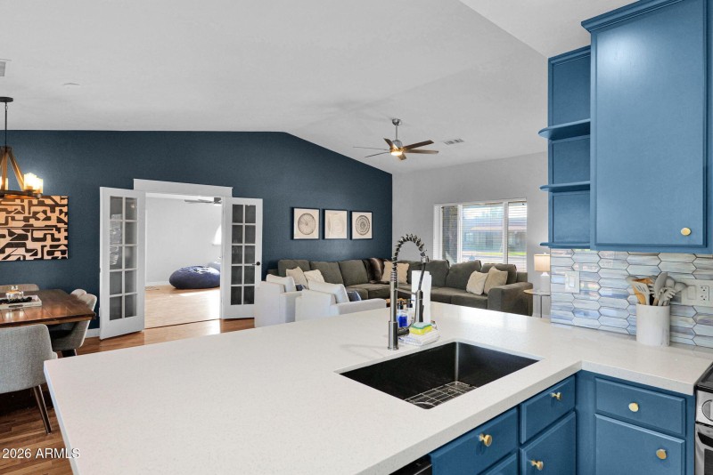 27-web-or-mls-P1481929