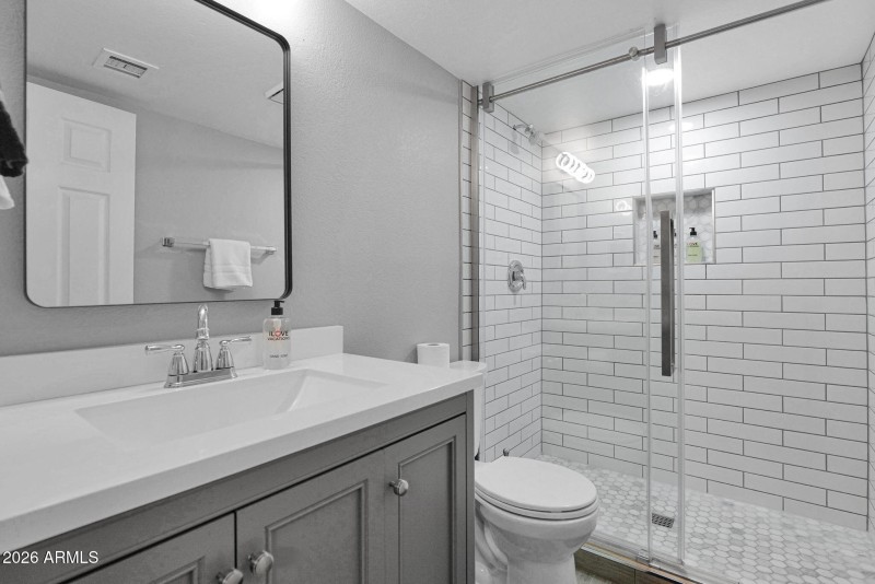 28-web-or-mls-P1482063