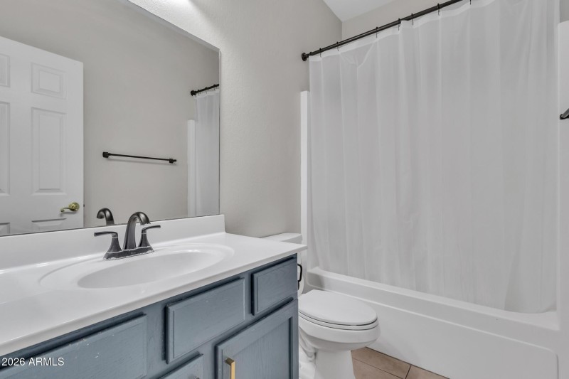 2407 S Jefferson (24)