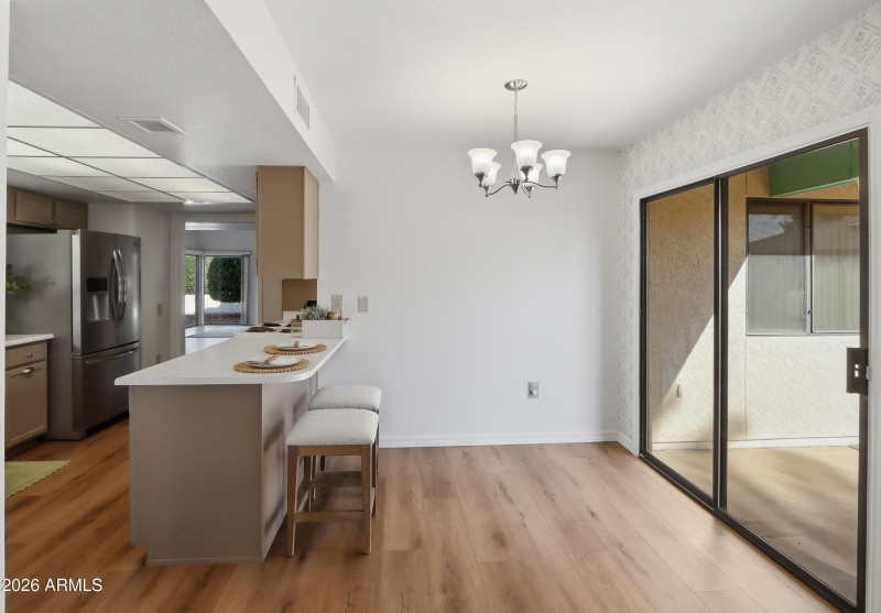 EAT IN KITCHEN OFF PATIO