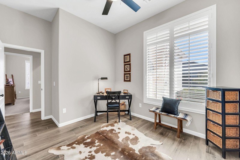 3460 N Stone Gully-28