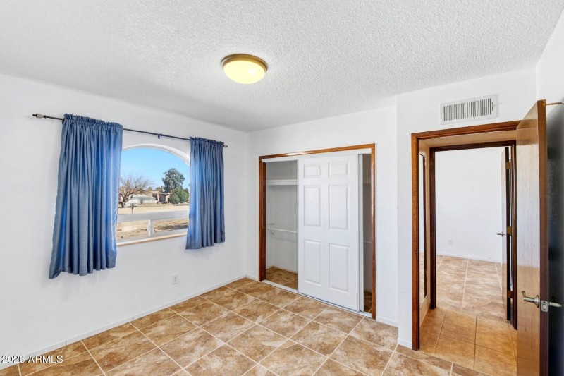 Guest Bedroom2.1 Apache