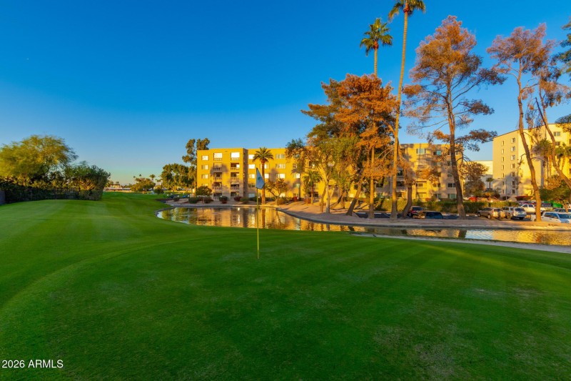 ENJOY PRIVATE GOLF, TENNIS AND MORE!