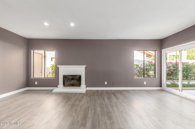 13077 N. 99th Pl. - Family