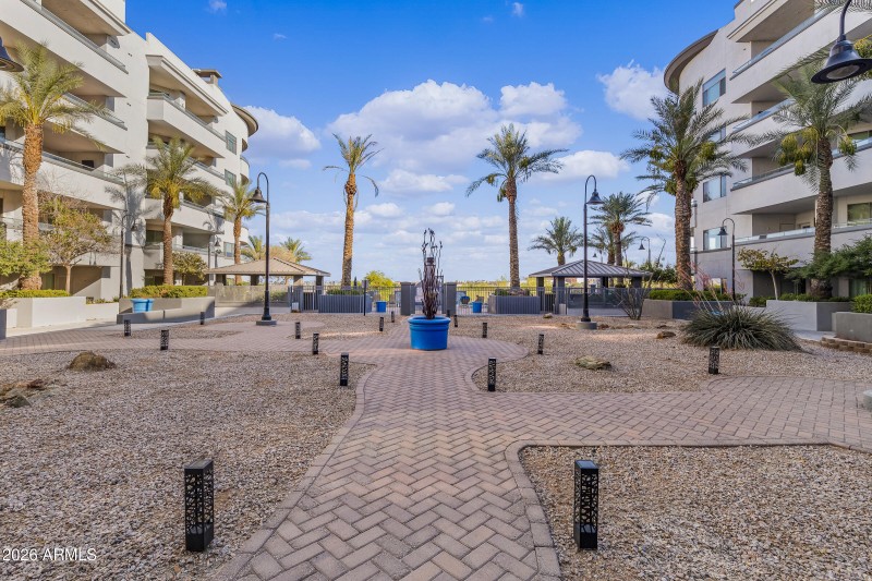 945 E Playa Del Norte Dr #4024-29