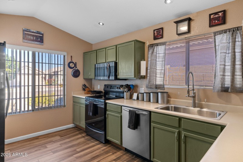 3523 W Saguaro Park Ln Glendale - 224