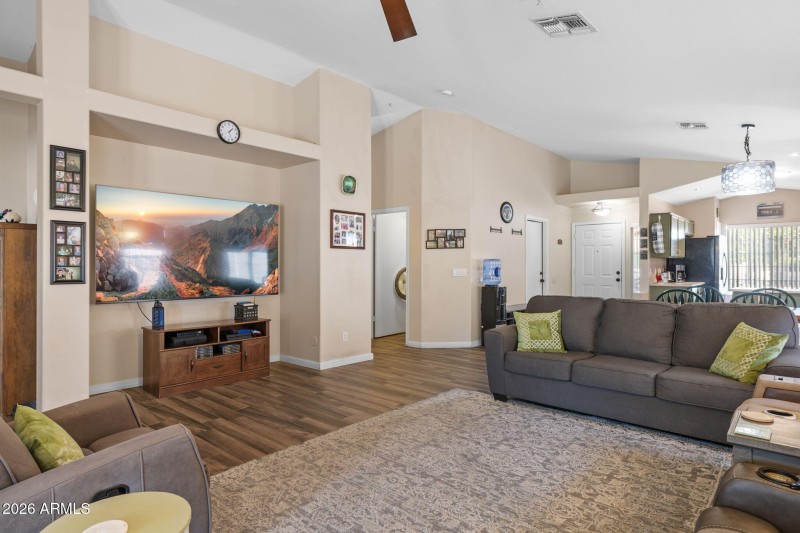 3523 W Saguaro Park Ln Glendale - 259