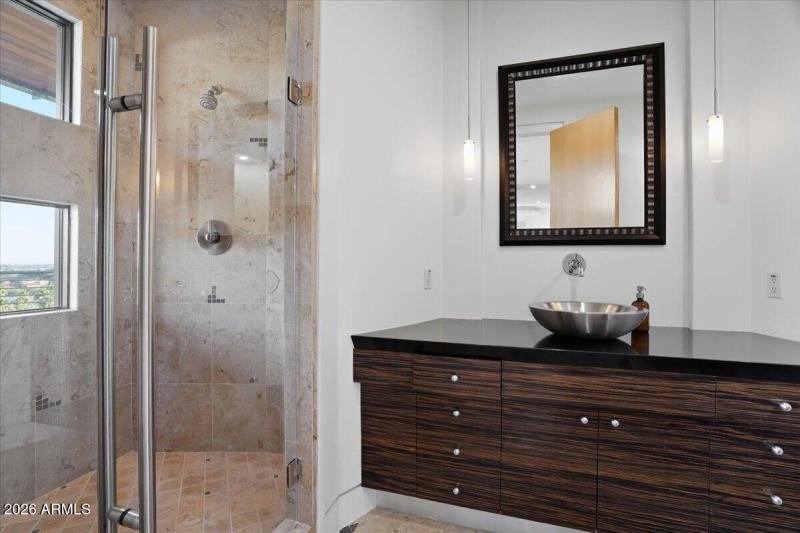 Upstairs Gameroom Bath