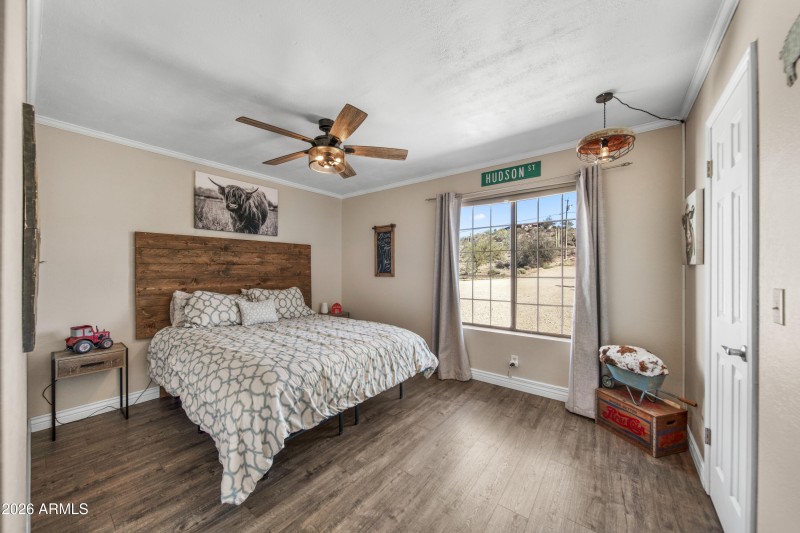 28432 US Highway #6000024