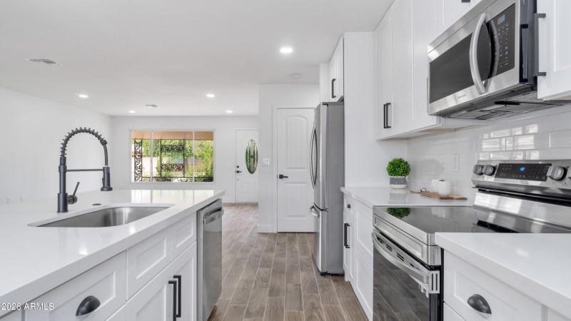 9635 W Appaloosa -10