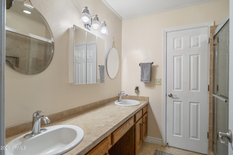 28432 US Highway #6000030