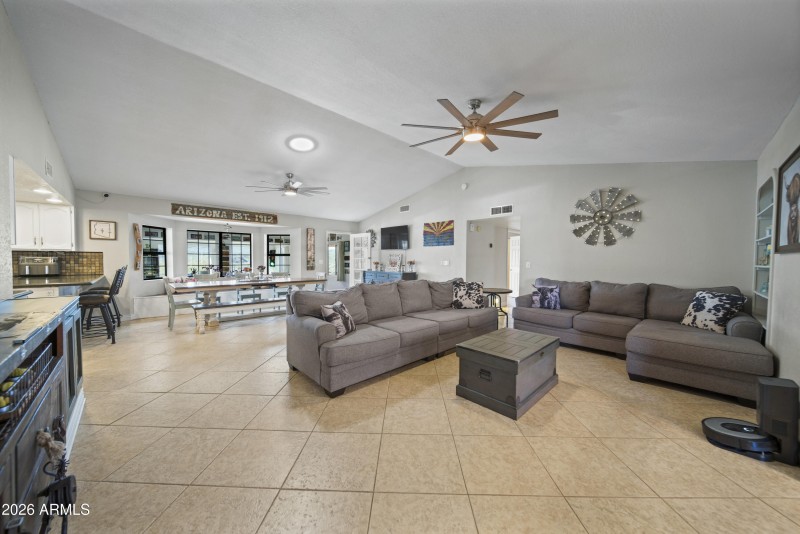 28432 US Highway #6000038