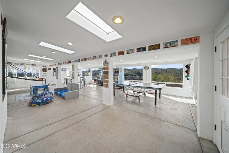 28432 US Highway #6000044