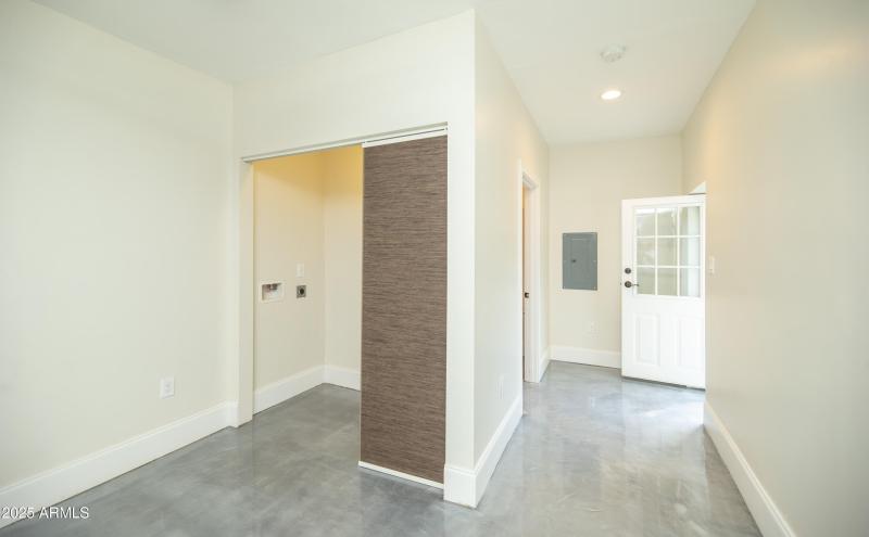 55 Casita Closet and Entry