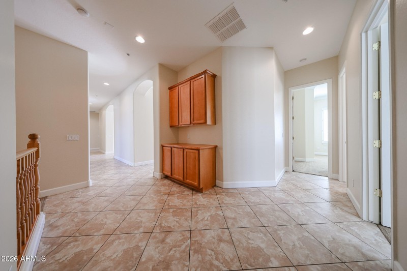 First floor Entry Way to 2 bedrooms