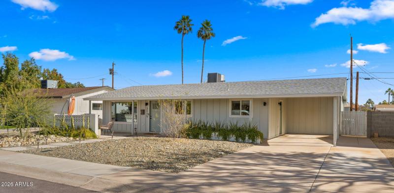 2-web-or-mls-Front yard3