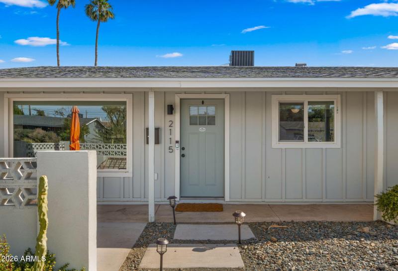 4-web-or-mls-Front yard1