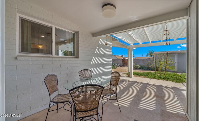 32-web-or-mls-Backyard2