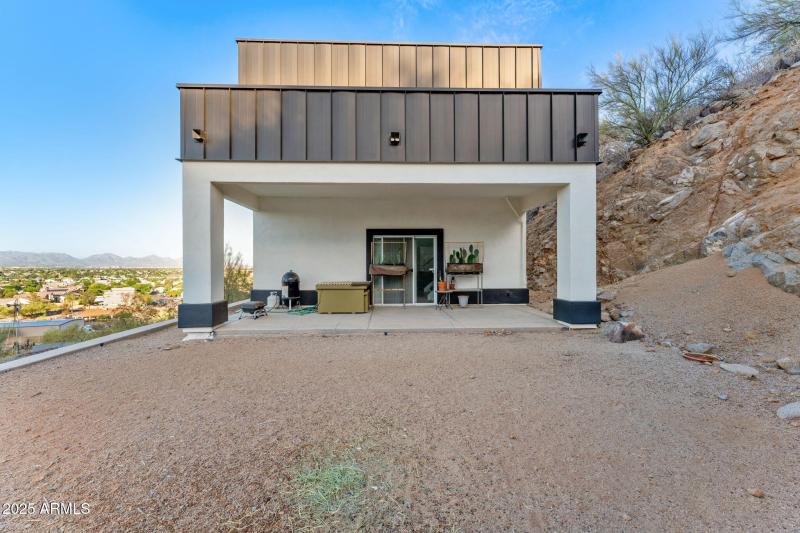 Guest House Backyard