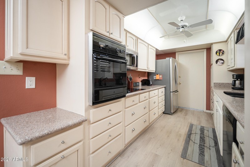 Lovely updated kitchen