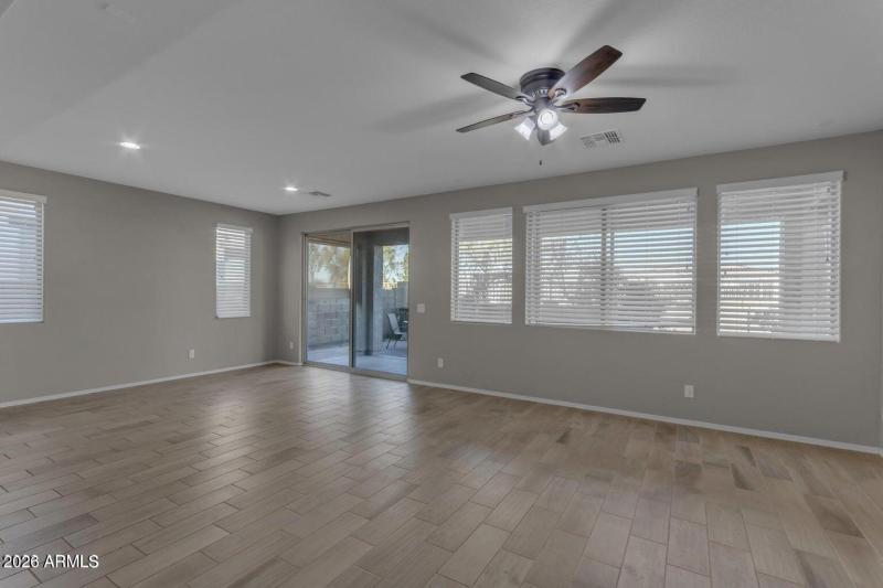 20230213223702329705000000-o