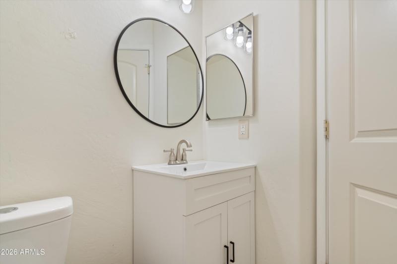 05-Lower Level Half Bath