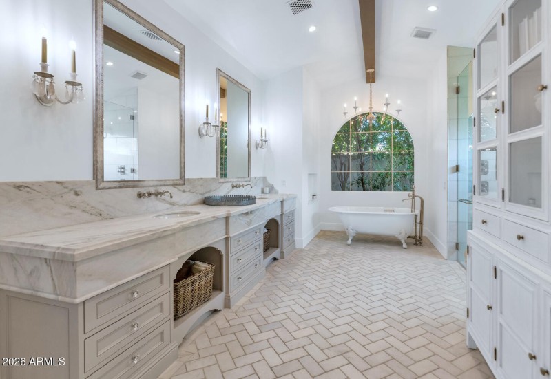 5119 N 41st St-large-033-042-5119 N 41st