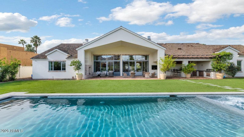 5119 N 41st St-large-047-027-5119 N 41st