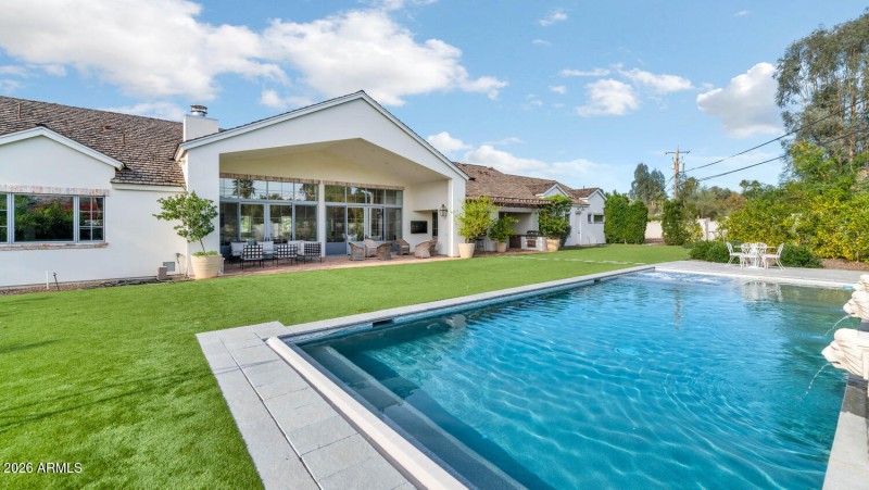 5119 N 41st St-large-055-020-5119 N 41st