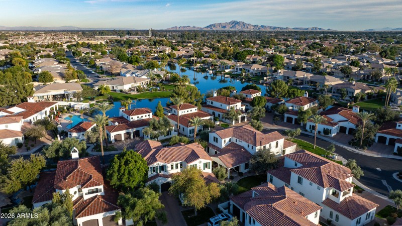 1777 W Ocotillo Rd 29