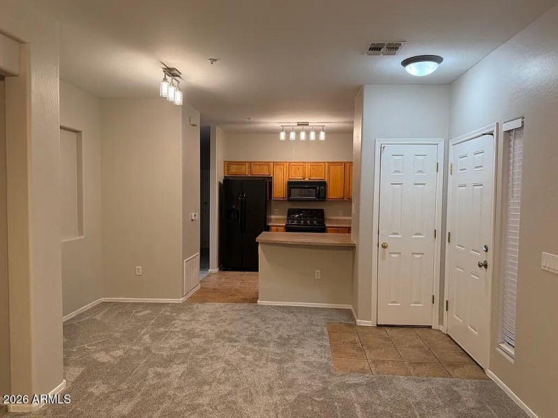 525 N Miller Rd #115_7