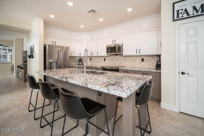 2631 W PATAGONIA WAY