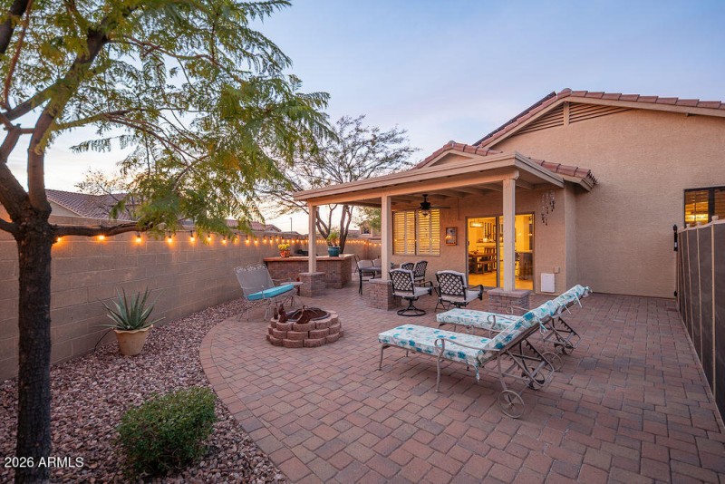 SOUTH FACING BACKYARD