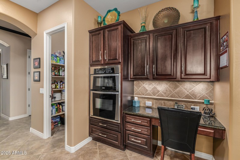 Desk/2nd Oven & Pantry