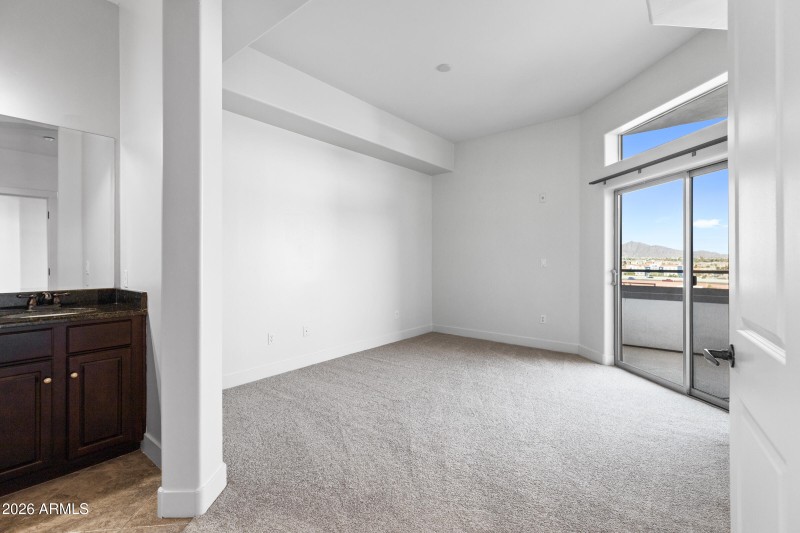 945 E Playa Del Norte Dr unit 5024-15