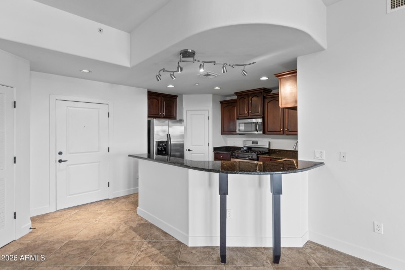 945 E Playa Del Norte Dr unit 5024-3