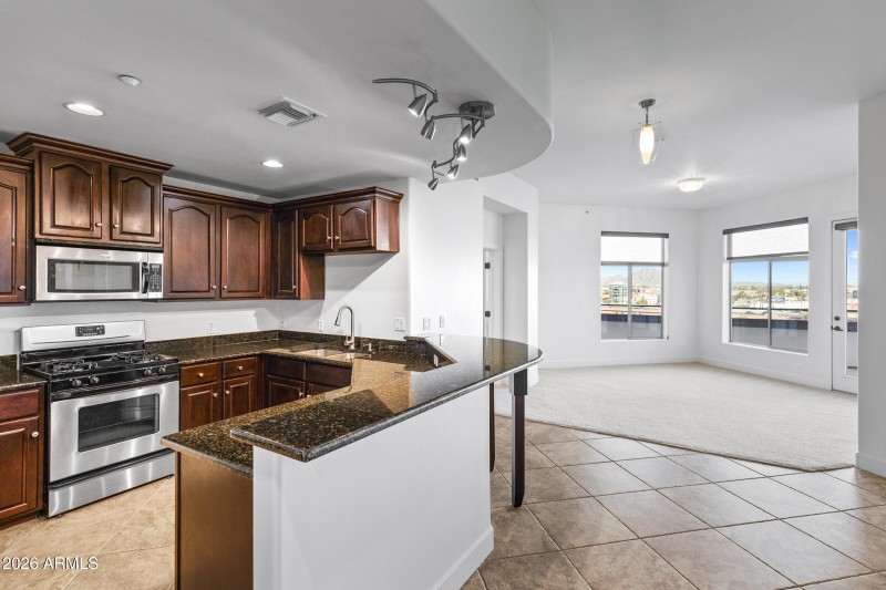 945 E Playa Del Norte Dr unit 5024-2