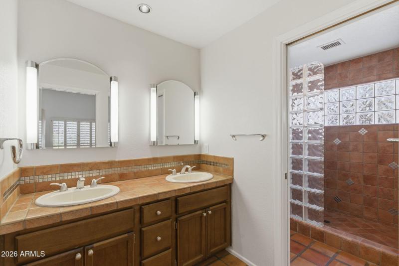 Primary Suite Bathroom