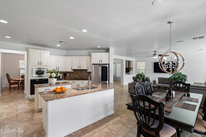 15-Dining and Kitchen