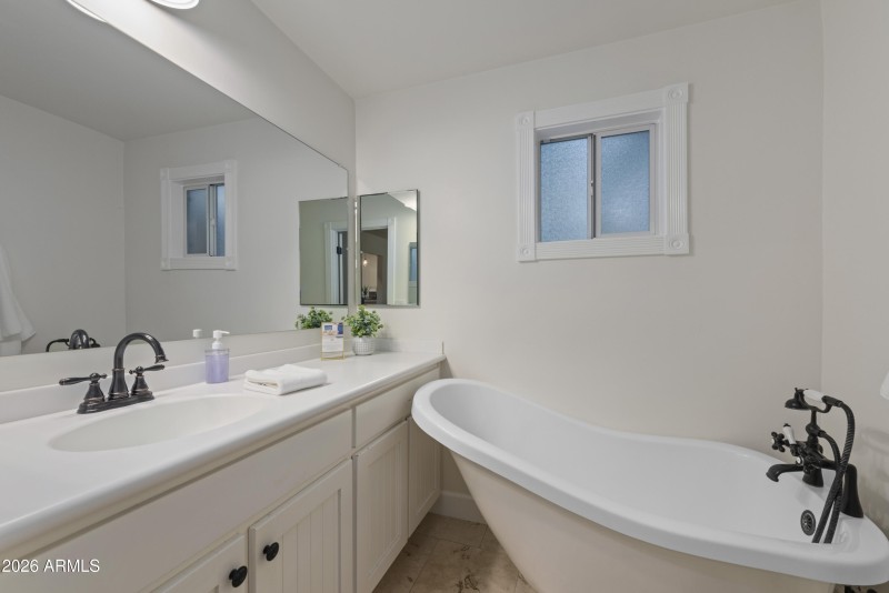 Primary Bathroom (1)