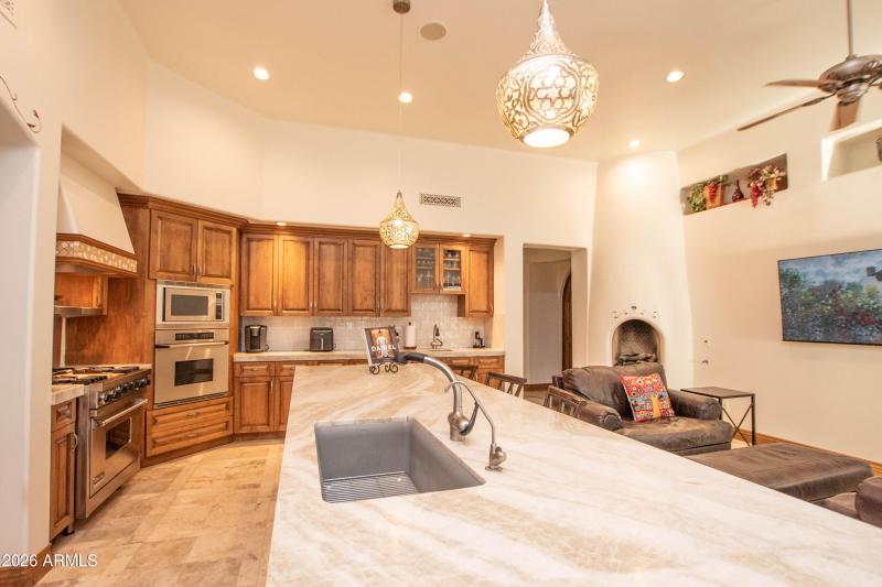 KITCHEN AND FAMILY ROOM