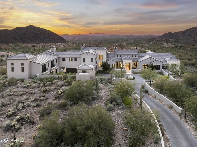 Private Drive with Gate