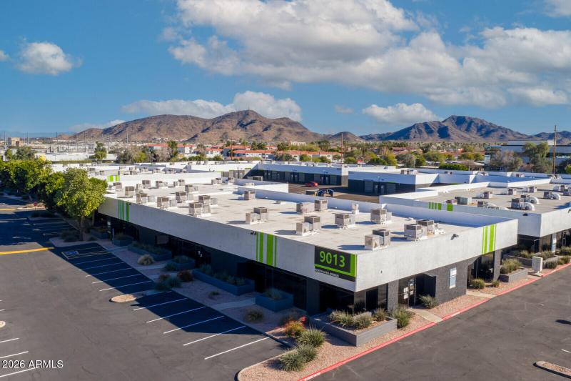 01_Northwest_Business_Park1_mls