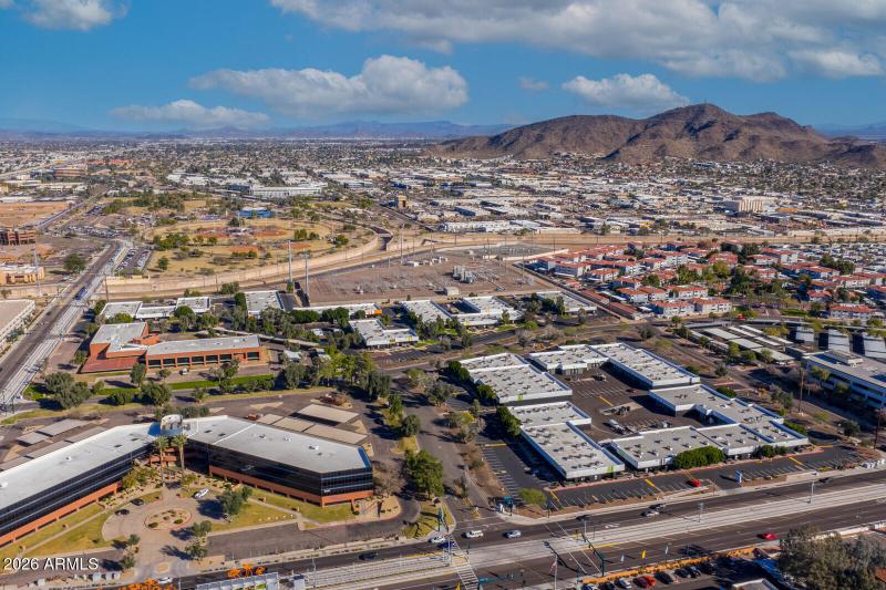 12_Northwest_Business_Park12_mls