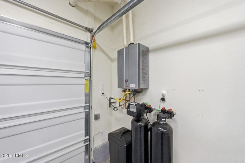 WHOLE HOUSE WATER FILTRATION SYSTEM