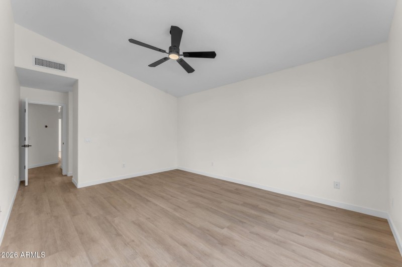 25-web-or-mls-DSC01490