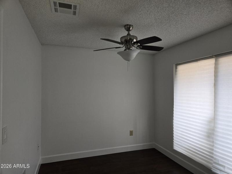 20260205_121827_resized