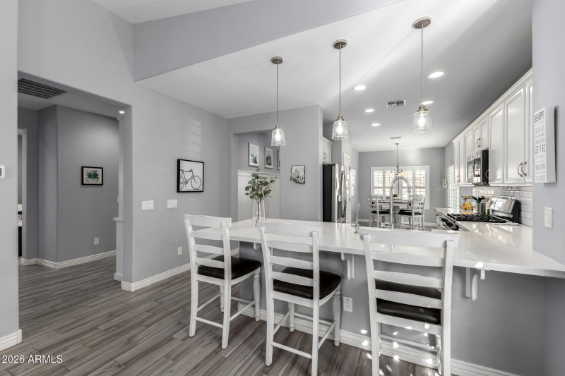 Large island seating